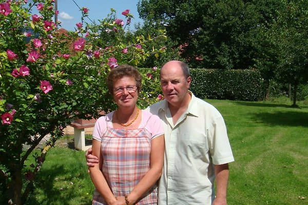 <span style="font-size:smaller;">Firma Ferienhaus Elisa</span><br> Frau SCHWEBEL <span style="font-size:smaller;">Firma Ferienhaus Elisa</span><br> Frau SCHWEBEL
