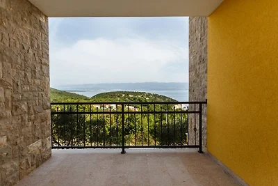 Moderne FeWo Mirna 1 mit Meerblick!