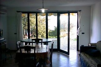 Lido di Orri, Domus Alessandra