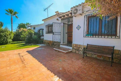 Villa mit beheizbarem Privatpool