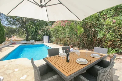 klimatisierbare Villa mit Privatpool