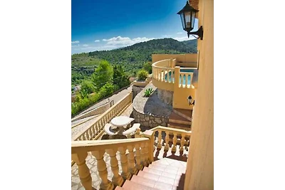 Haus in Denia mit Pool