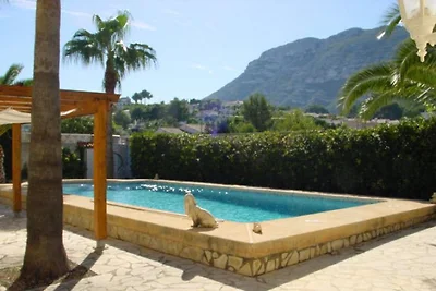 Poolvilla nur 800 m zum Sandstrand