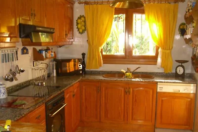 Villa met zwembad blickgeschützem