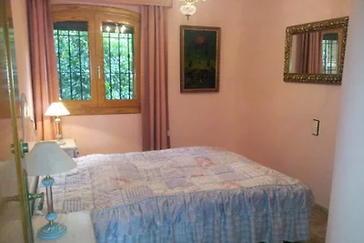 Villa met zwembad blickgeschützem