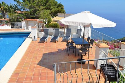 Villa in Javea  Traumlage mitt Pool