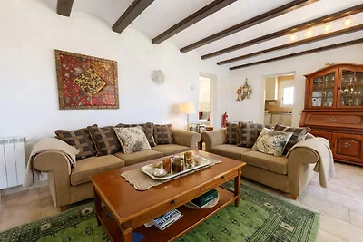 Villa mit Privatpool und Meerblick