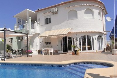 strandnahe Villa in Els Poblets
