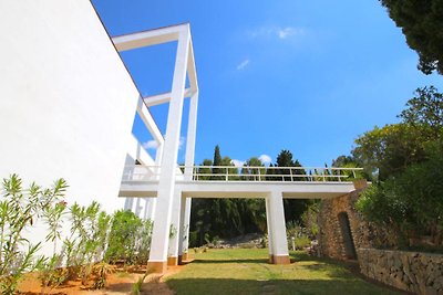 Architektenvilla mit privatem Pool