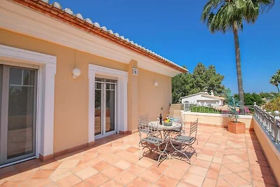 traumhaftes Chalet mit Privatpool