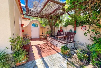 Villa mit Privatpool und Meerblick