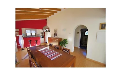 Privatvilla mit Pool und Meerblick