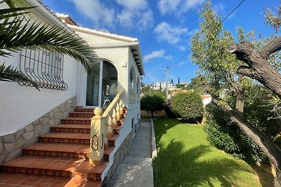 Villa privata con piscina e vista mare