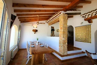 grosse Villa mit privatem Pool