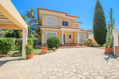 traumhaftes Chalet mit Privatpool