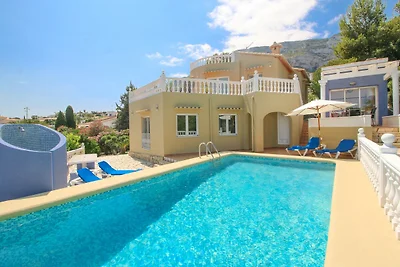 Villa con piscina privata