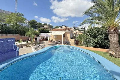 private Villa mit eigenem Pool