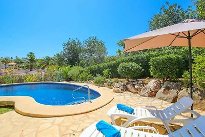 Villa mit Pool nur 1 Km zum Strand