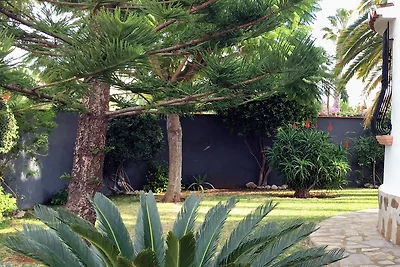 strandnahe Villa in Denia Pool