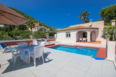 Haus mit Meerblick und Pool