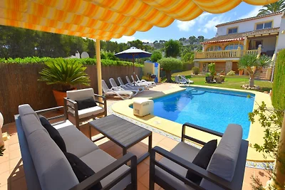 herrliche Villa in Javea mit Pool