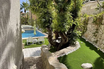 Meerblick - Panoramavilla mit Pool