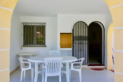 Ferienhaus am Meer mit Privatpool
