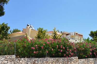 Villa mit Meerblick und Pool
