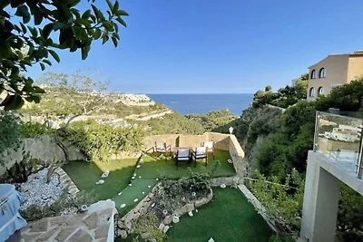 Meerblick - Panoramavilla mit Pool