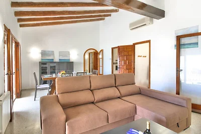 Villa con piscina direttamente sulla spiaggia di sabbia