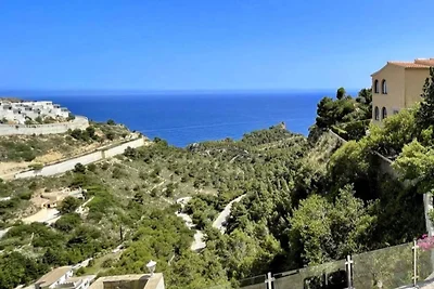 Meerblick - Panoramavilla mit Pool