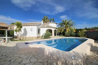 strandnahe Villa in Denia Pool