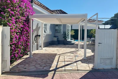Villa con piscina privata