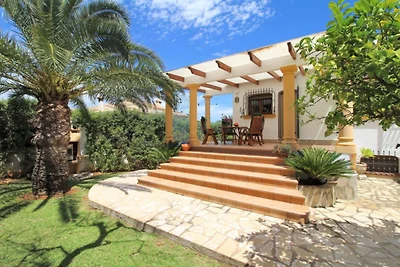 klimatisierbare Villa mit Pool