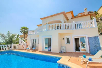 Meerblickvilla für jede Jahreszeit