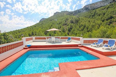 Haus mit Meerblick und Pool