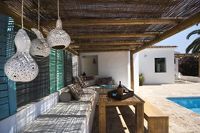 Villa mit schönem Privatpool
