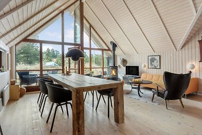 Holiday home in super location