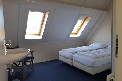 Gezellig huisje met strandcabine