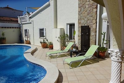 Villa Katharina dos with pool