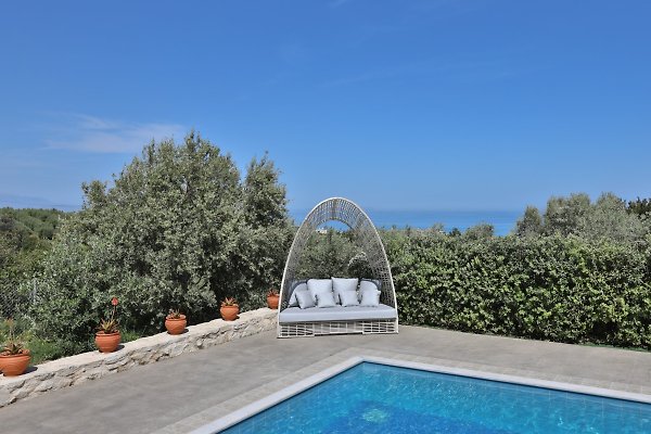 Ferienhaus Adelianos Kampos