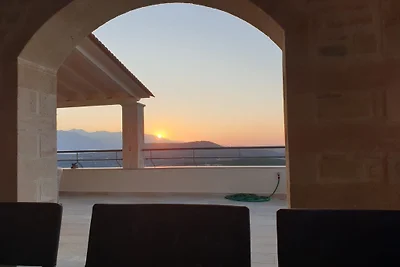 Villa Mila, Villa 5*