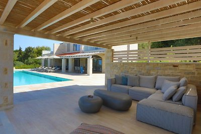 Villa Apollon met privé zwembad