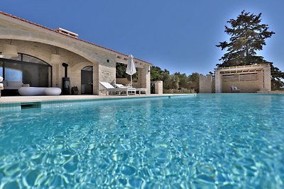 Villa Petra con grande piscina