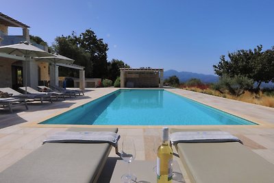 Villa Apollon mit Privatpool