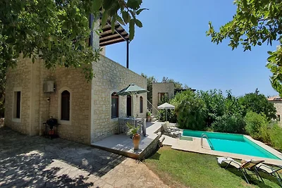 Natursteinvilla Preveli mit Pool