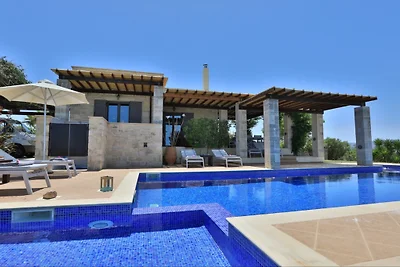 Villa Pegasus, 5*Villa