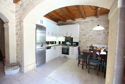 Natursteinvilla Preveli mit Pool
