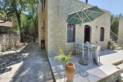 Natursteinvilla Preveli mit Pool