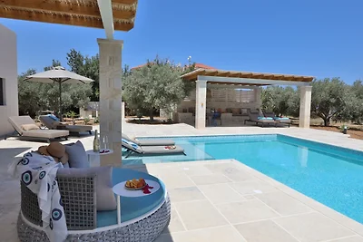 Luxusvilla Ephelia mit Privatpool